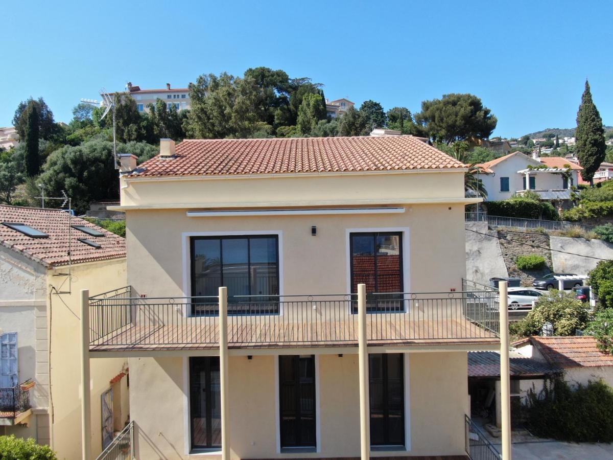 Residence Le Provence Le Lavandou Bagian luar foto
