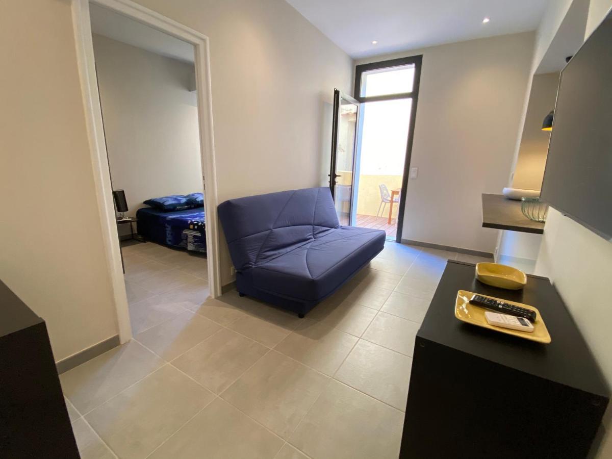 Residence Le Provence Le Lavandou Bagian luar foto