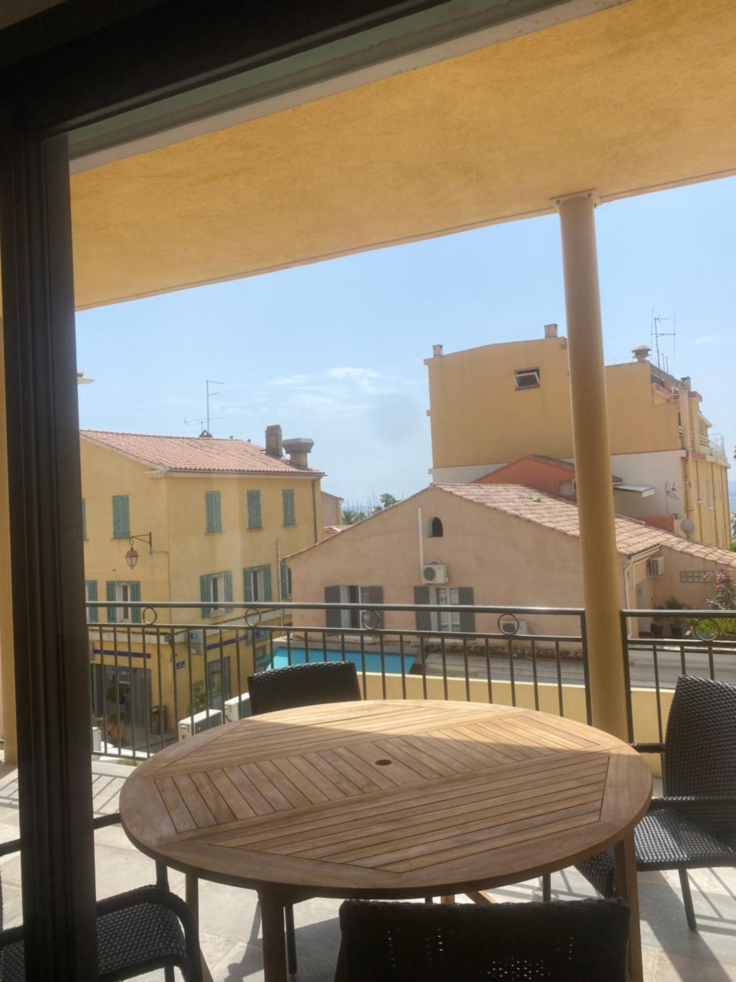 Residence Le Provence Le Lavandou Bagian luar foto